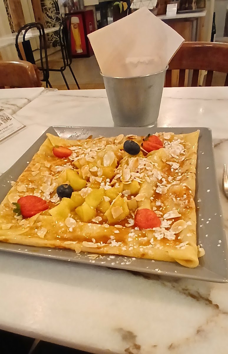 A.p. F. Cafe & Restaurant-10